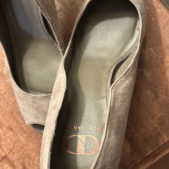 Kelsi Dagger Anthropologie suede Peeptoe platform heels, size 8 - Picture 9 of 11